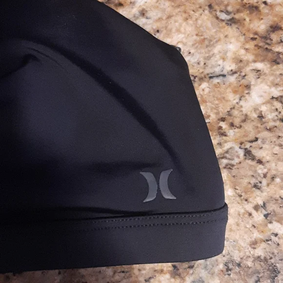 Hurley bikini top - Picture 2 of 3